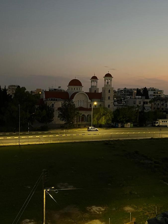 Joanna Court Rooms Larnaca Buitenkant foto